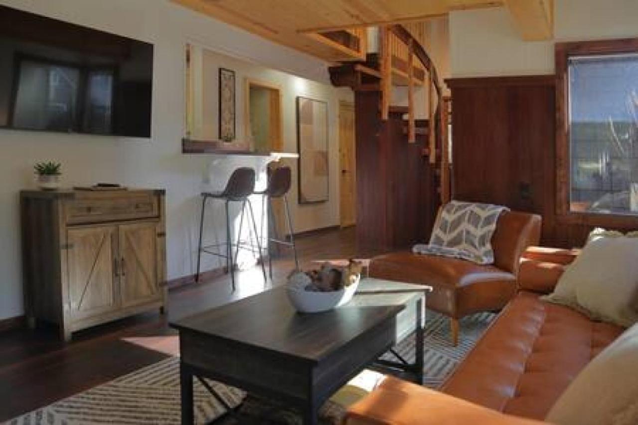 Hobbit House - Charming In Town Villa Idyllwild Exterior foto